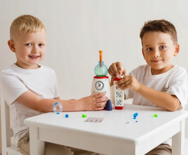 Dumel Fabryka Radości Kosmiczne Balony zestaw dla dzieci eksperymenty
